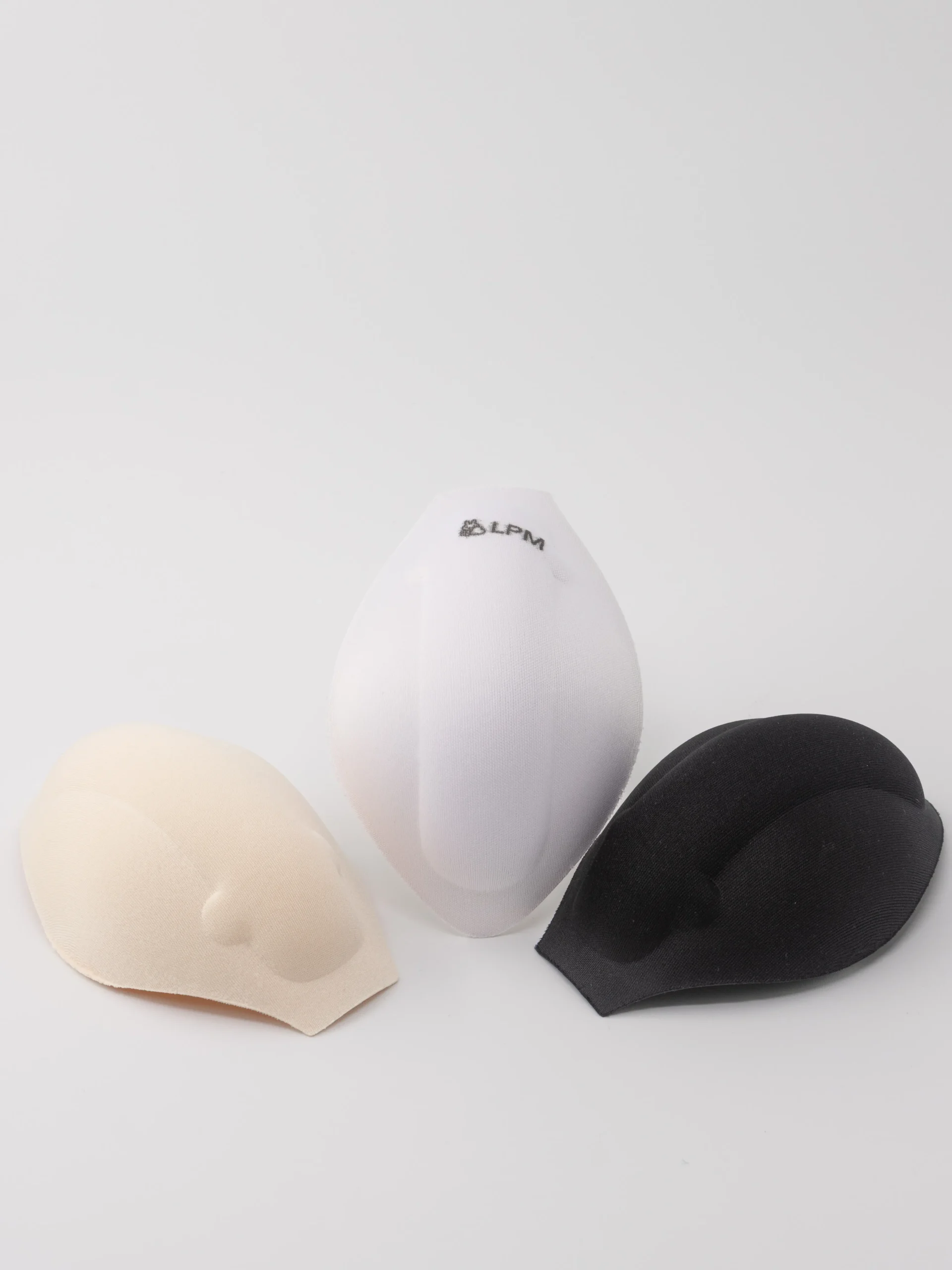 Coque en mousse blanche, beige et noir, FTM, transmascs et non binaires