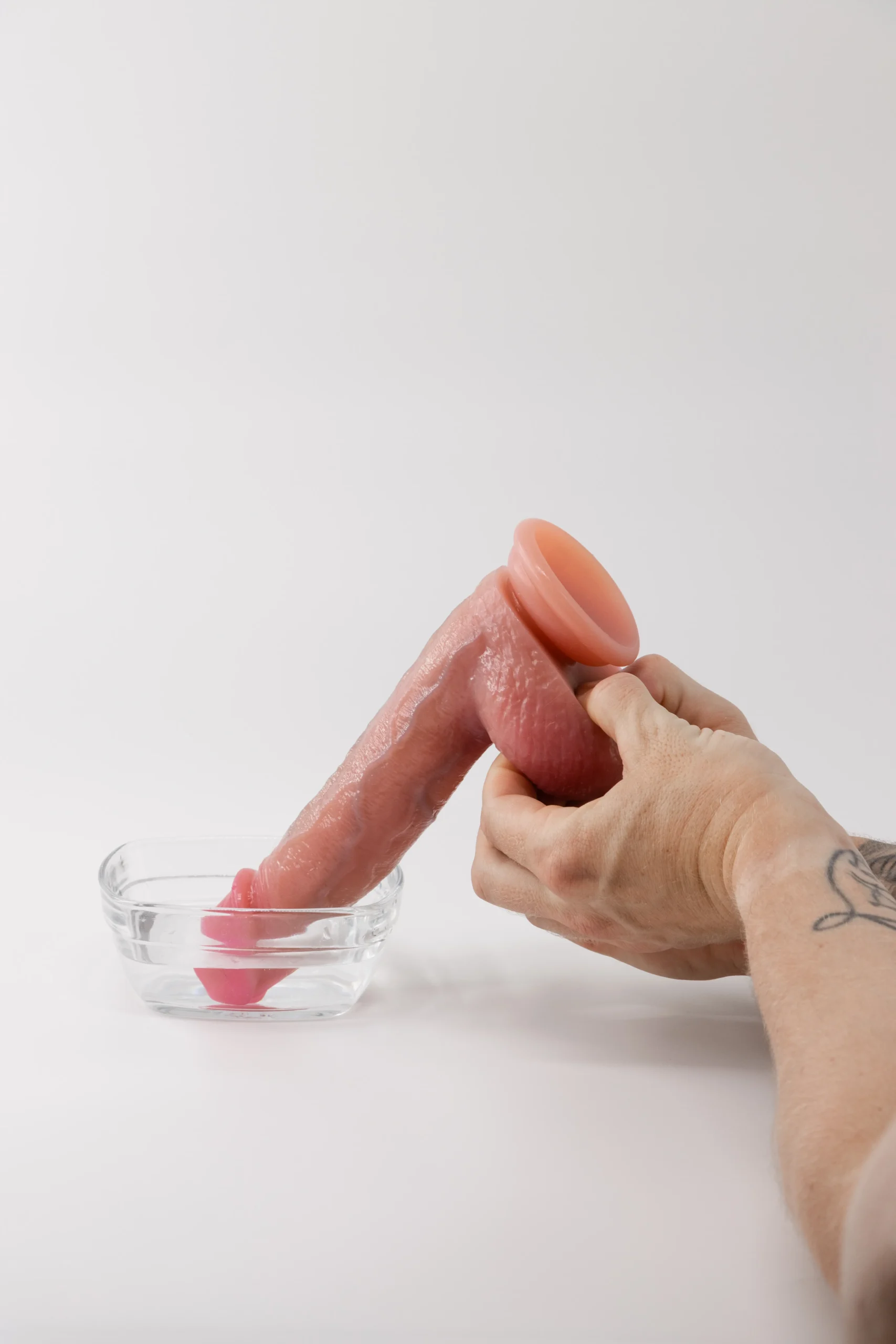 Prothèse pénienne réaliste avec pompe à éjaculer (14,5 cm) - Silva – Image 4