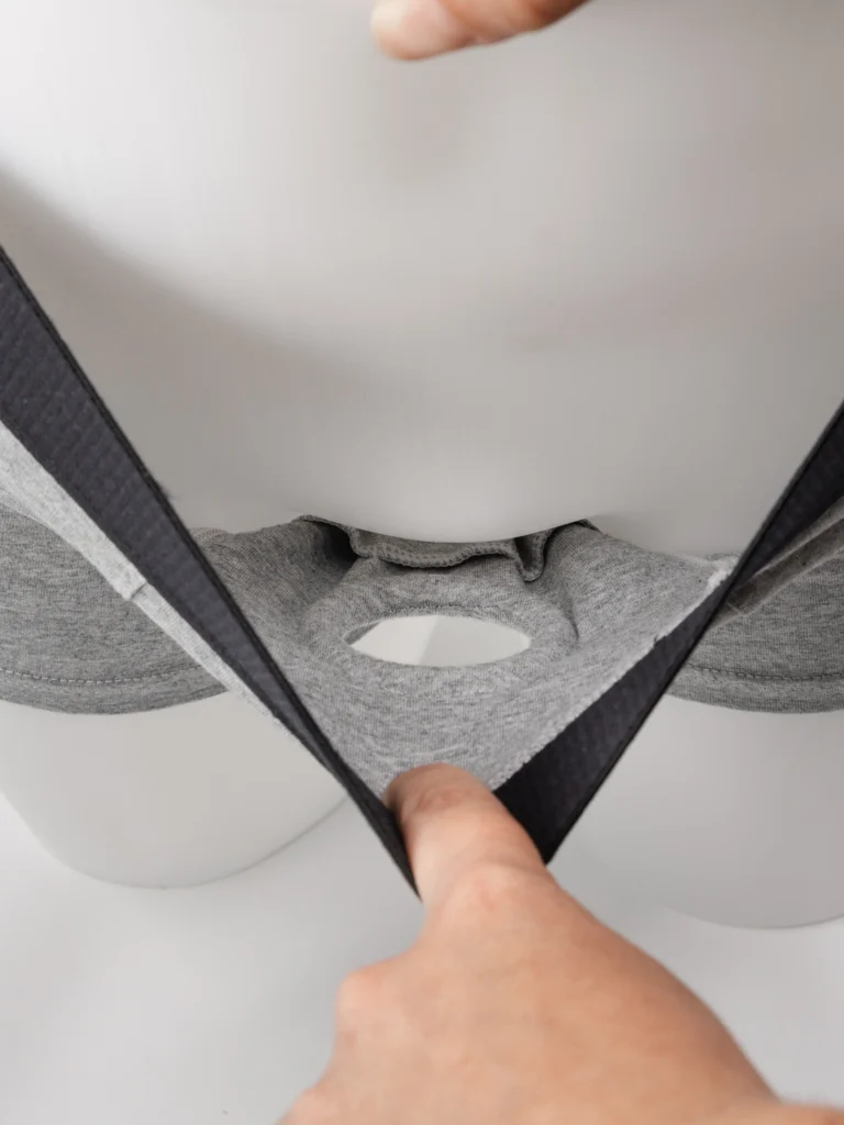 Boxer-pour-rapports-sexuels-gris-intérieure