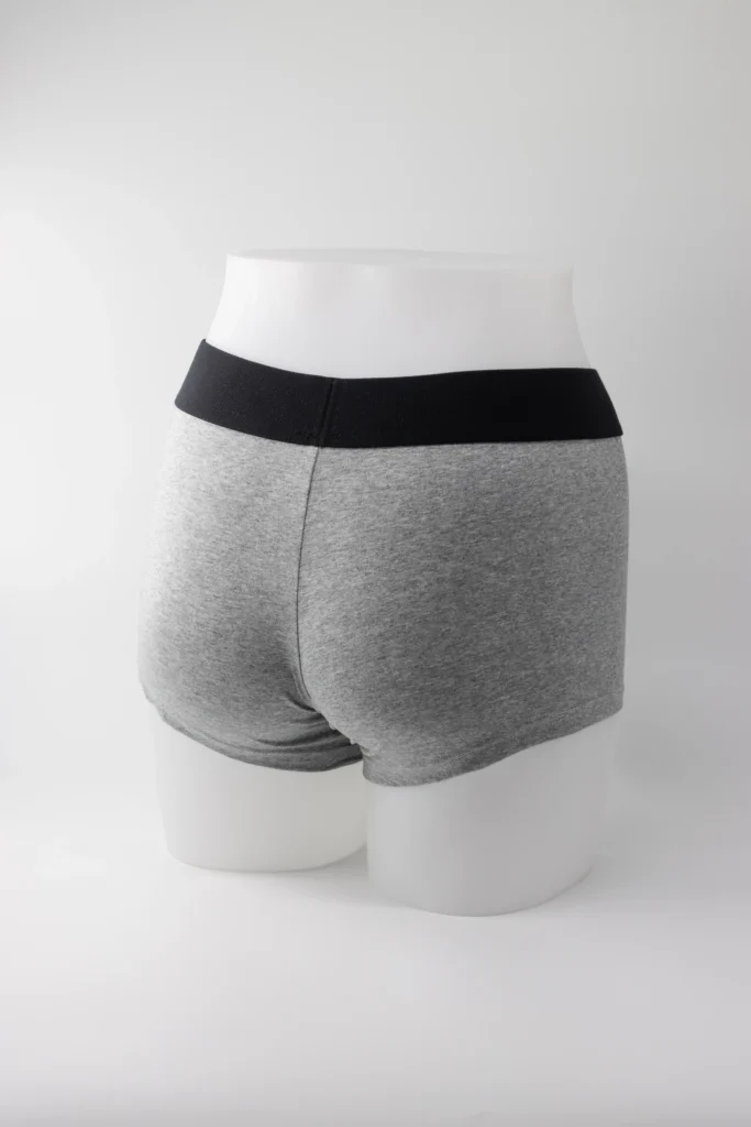 Boxer-pour-rapports-sexuels-gris-vu-de-derrière