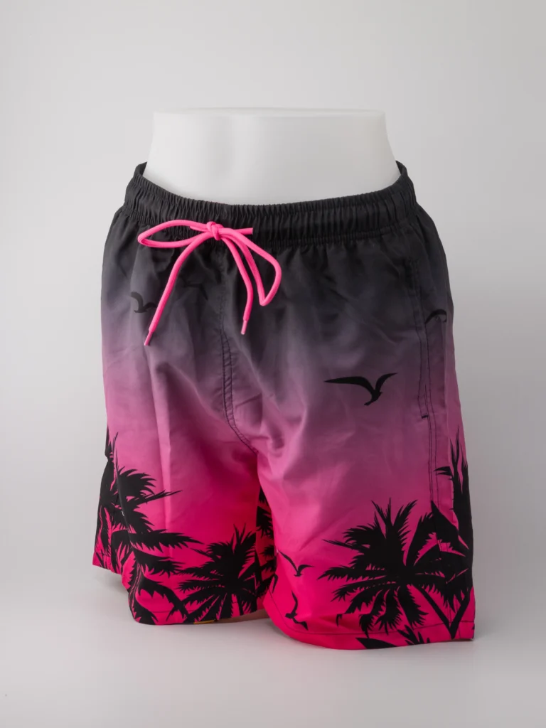 Short-de-bain-collection-2025-noir-rose-palmier