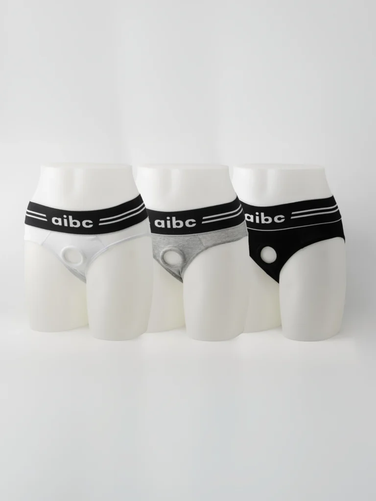 slip-pour-rapports-sexuel-blanc-gris-noir