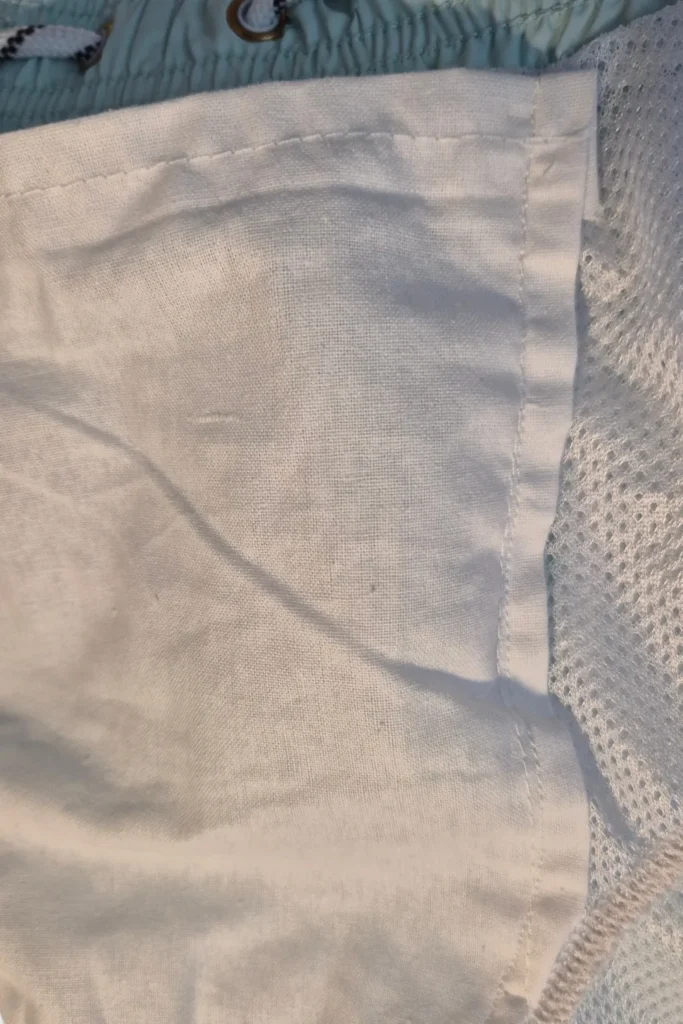 Short-de-bain-vert-zoom-couture-poche (1)